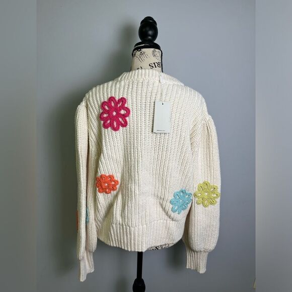 Rails Romy Sweater
Ivory Multi Daisies NWT Size XL - Picture 6 of 10